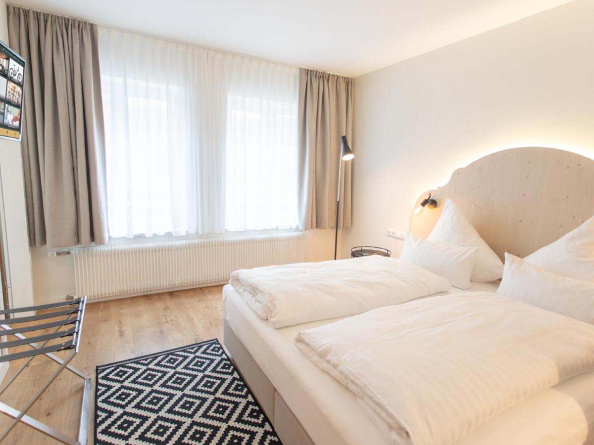 Hotel Tuchhaus 폴카흐 외부 사진