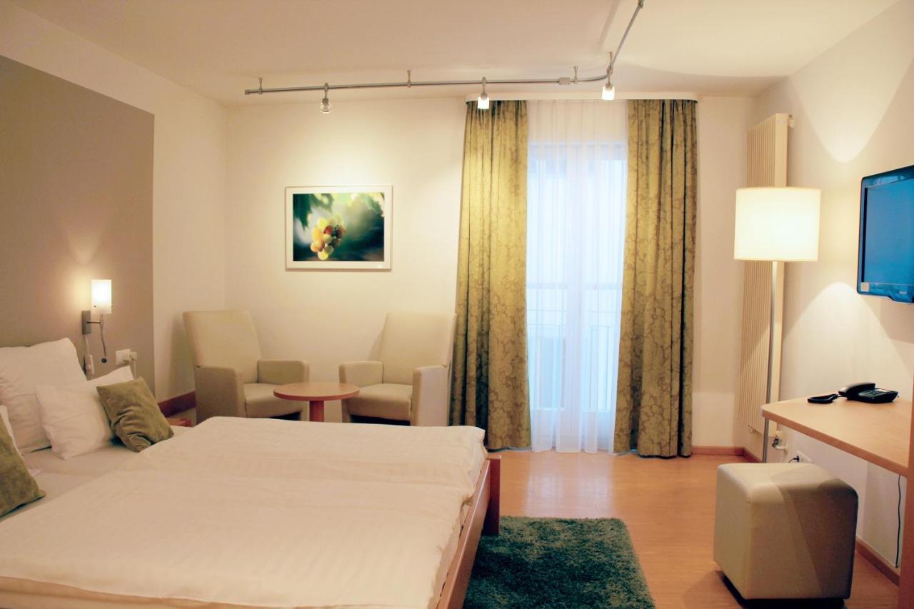 Hotel Tuchhaus 폴카흐 외부 사진